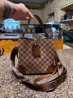 Brown Checkered Top-Handle Tote Bag with Adjustable Strap